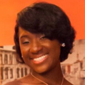 Meet your Posher, Immanuella